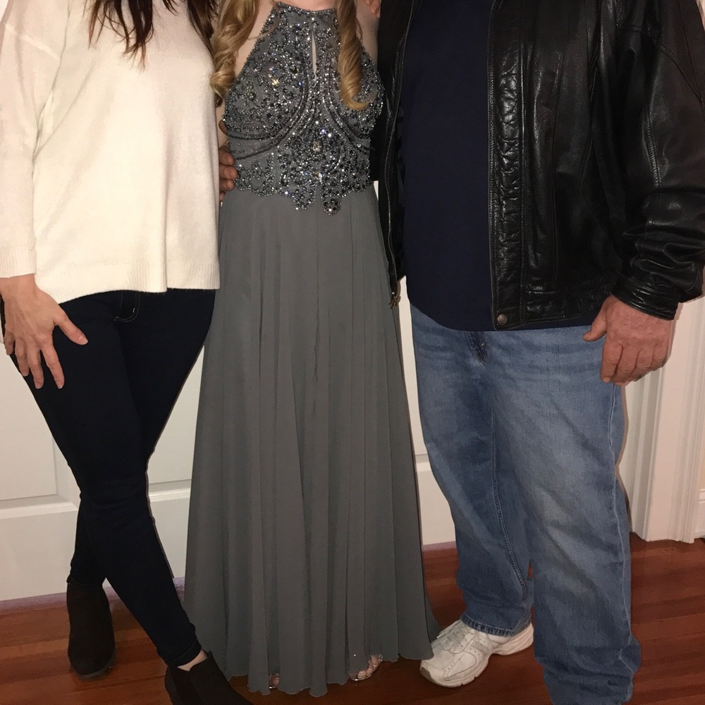 Jovani Size 4 Prom Dress-Grey